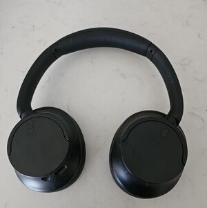 Sony WH-CH520Black Over-Ear Wireless Headphones